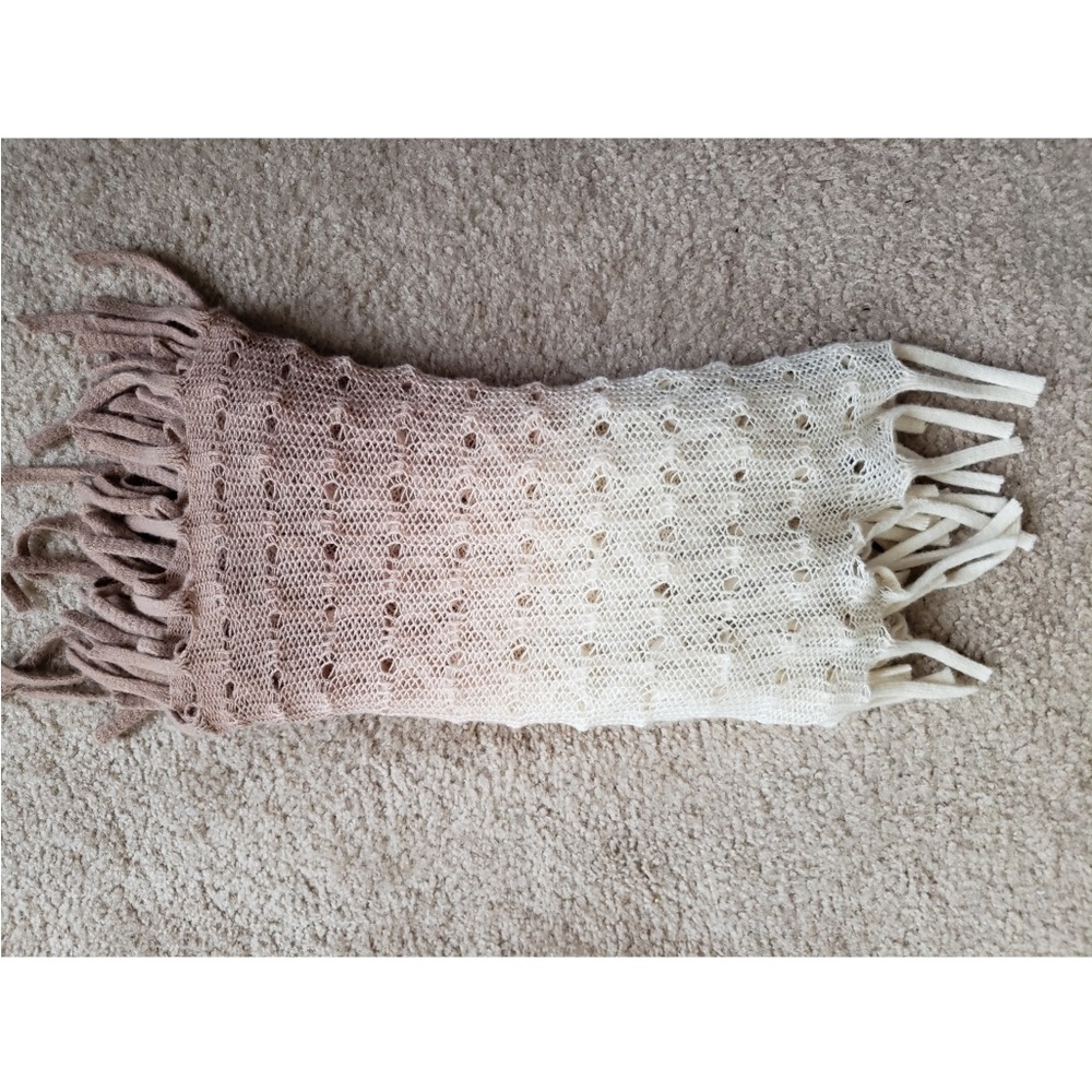 Versona ombre infinity scarf